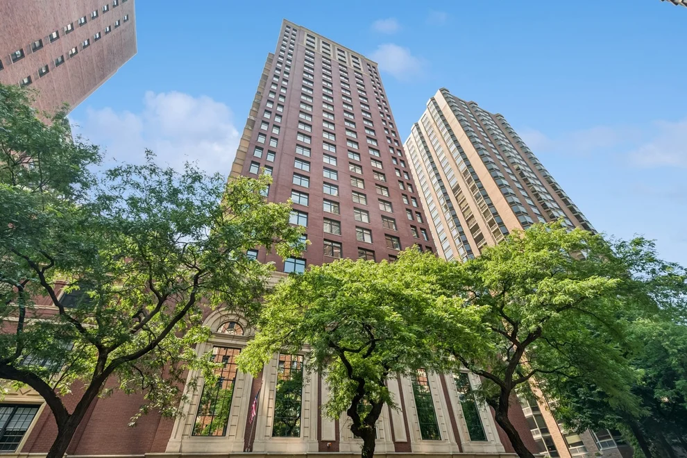 Unit for sale at 1122 N Dearborn Street, Chicago, IL 60610
