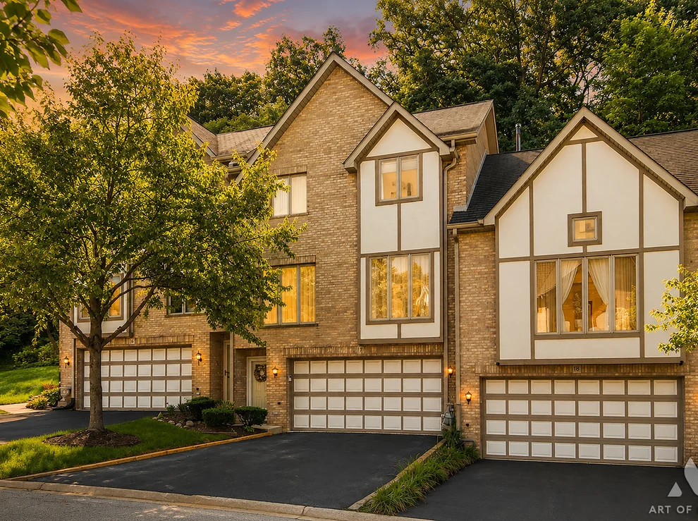 Unit for sale at 17 Cliffside Circle Drive, Willow Springs, IL 60480