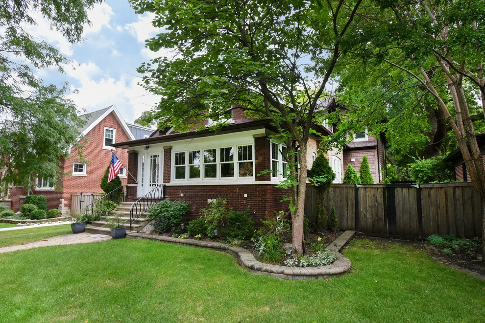 Unit for sale at 311 Park Avenue, River Forest, IL 60305