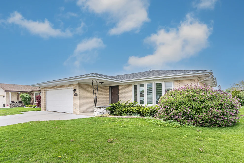 Unit for sale at 11020 Raleigh Street, Westchester, IL 60154