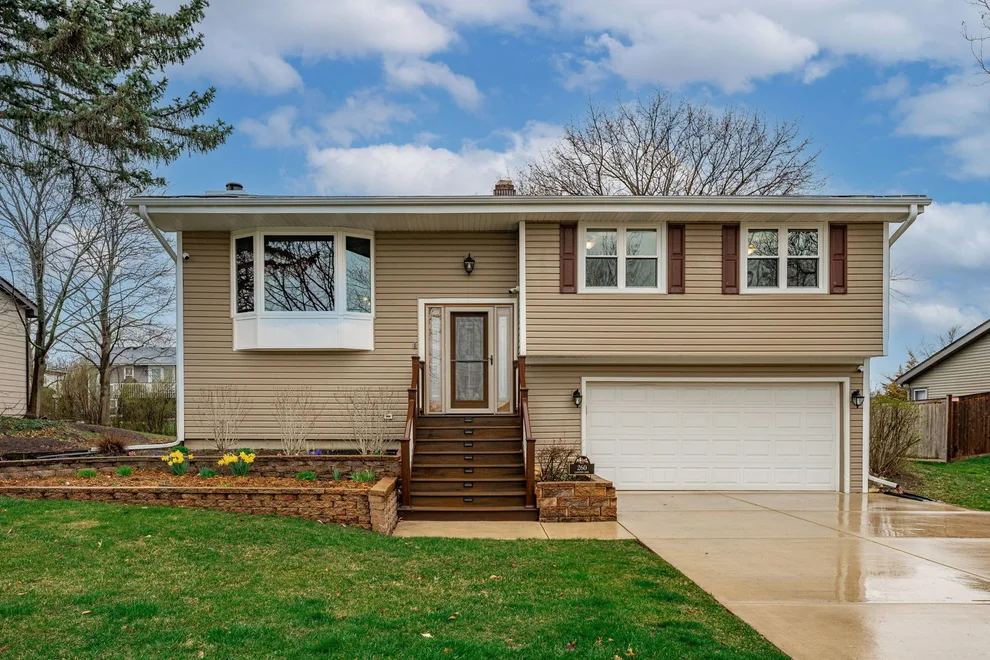 Unit for sale at 260 Langton Lane, Bloomingdale, IL 60108