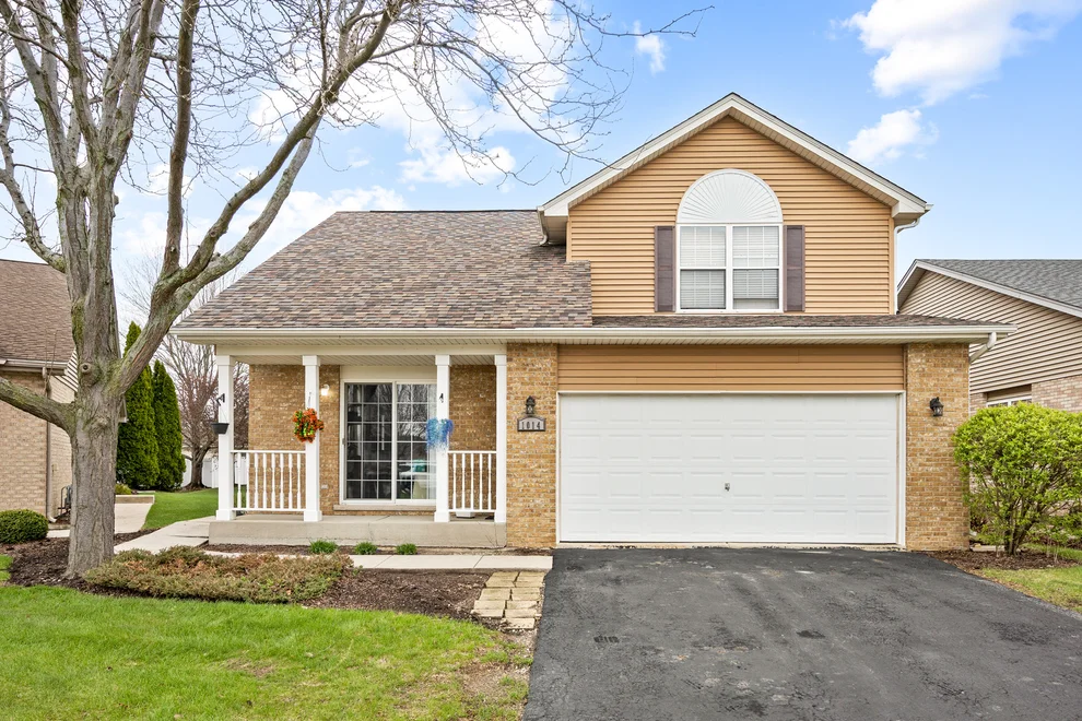 Unit for sale at 1014 Edinburgh Court, Joliet, IL 60431