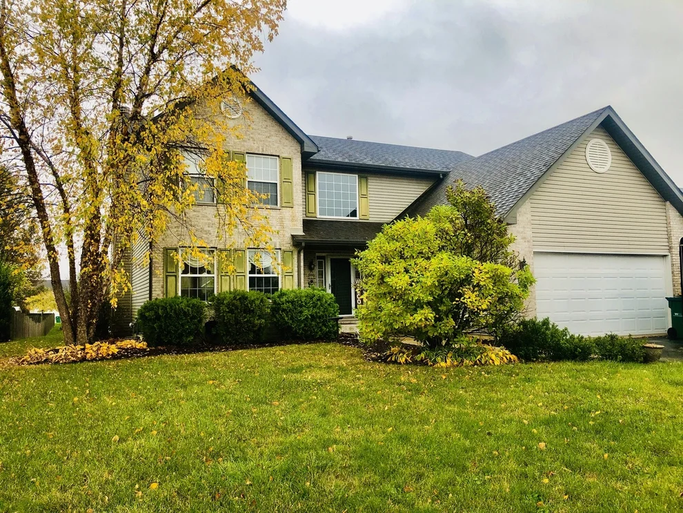 Unit for sale at 607 Crystal Drive, Shorewood, IL 60404