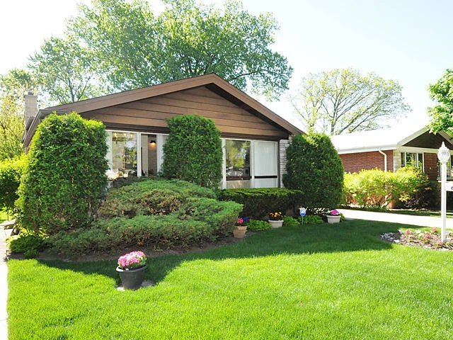 Unit for sale at 637 Lavergne Avenue, WILMETTE, IL 60091