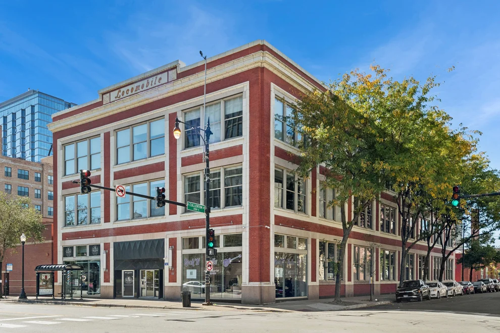 Unit for sale at 2000 S Michigan Avenue, Chicago, IL 60616