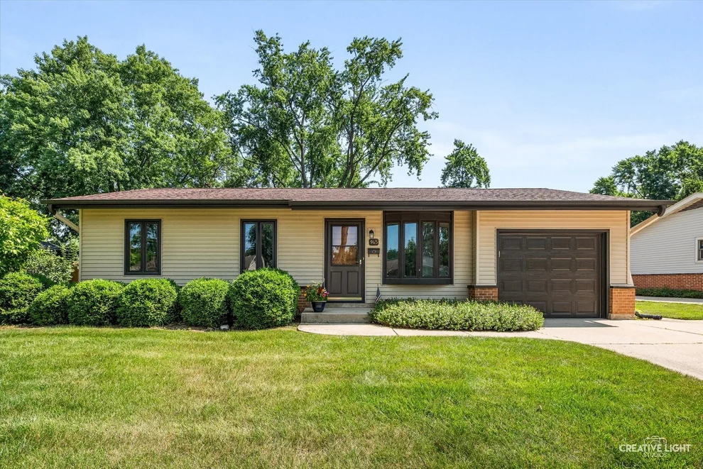 Unit for sale at 945 Victoria Lane, Elk Grove Village, IL 60007