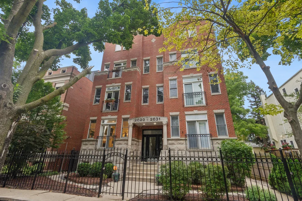 Unit for sale at 2629 N Dayton Street, Chicago, IL 60614