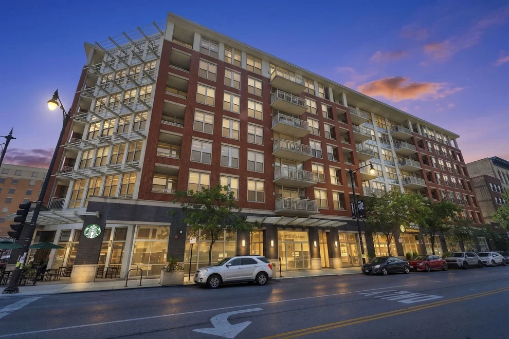 Unit for sale at 1001 W Madison Street, Chicago, IL 60607