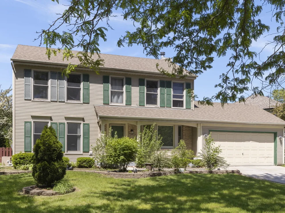 Unit for sale at 972 Westgate Drive, Aurora, IL 60506