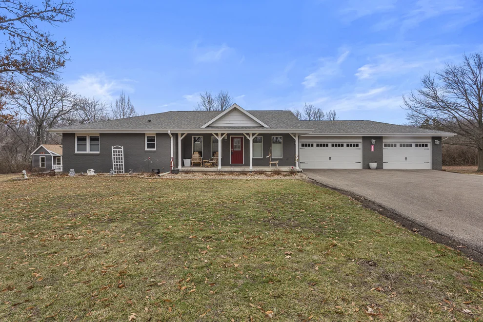 Unit for sale at 401A County Road 2500 Road N, Mahomet, IL 61853