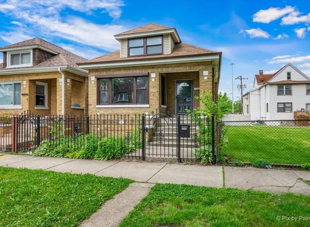 Unit for sale at 7316 S Wabash Avenue, Chicago, IL 60619