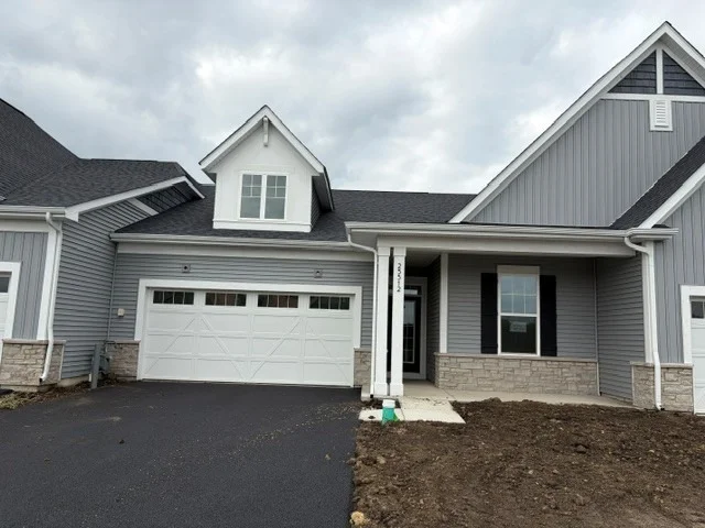 Unit for sale at 25512 W Alabaster Circle, Plainfield, IL 60544