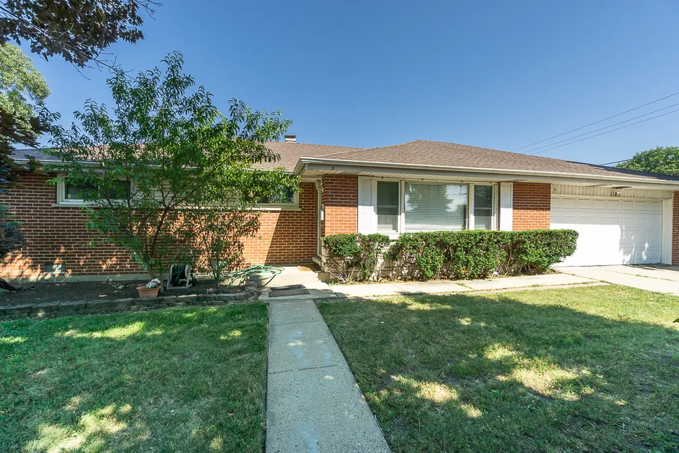 Unit for sale at 1185 Seymour Avenue, Des Plaines, IL 60016