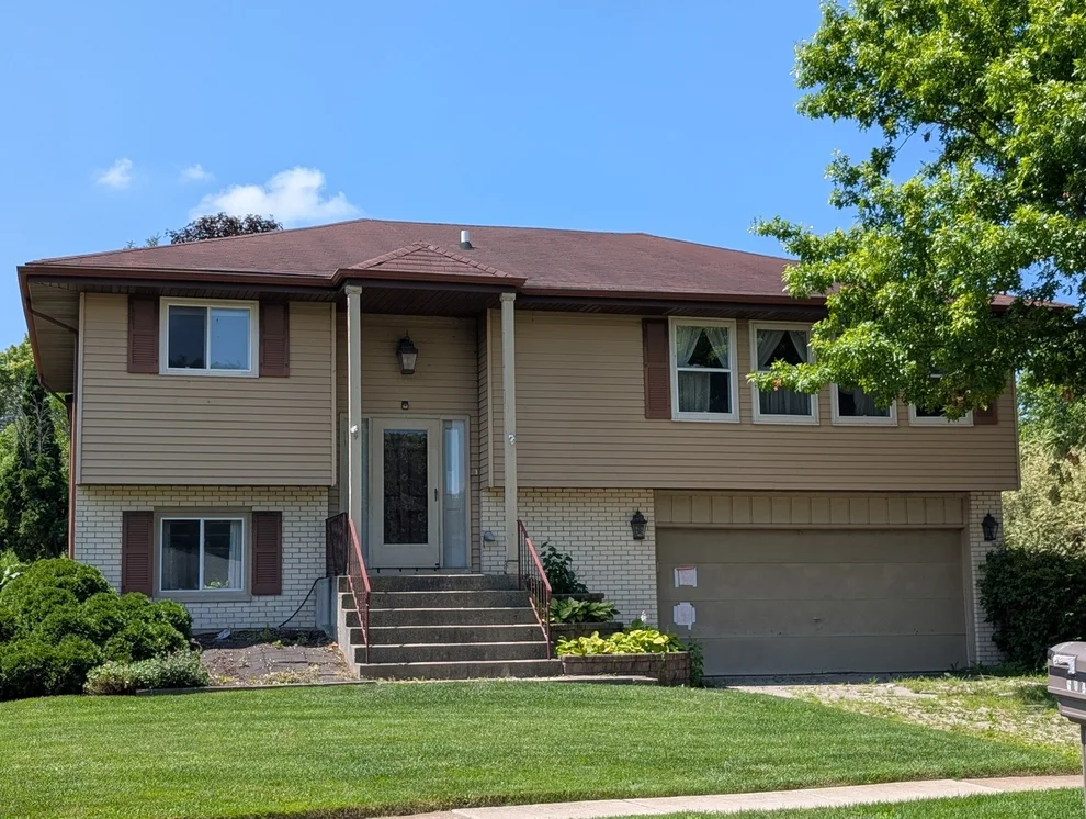 Unit for sale at 319 Joseph Street, Woodstock, IL 60098