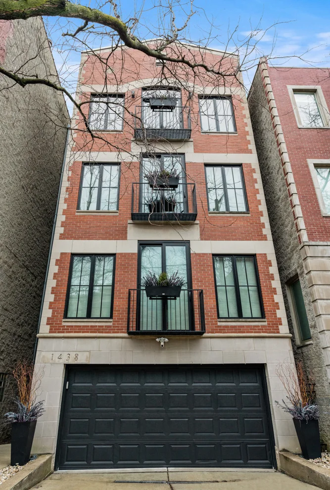 Unit for sale at 1438 N Wieland Street, Chicago, IL 60610