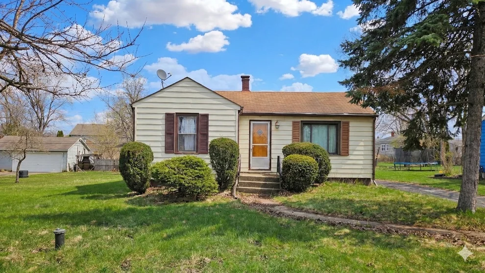 Unit for sale at 2N071 La Londe Avenue, Lombard, IL 60148