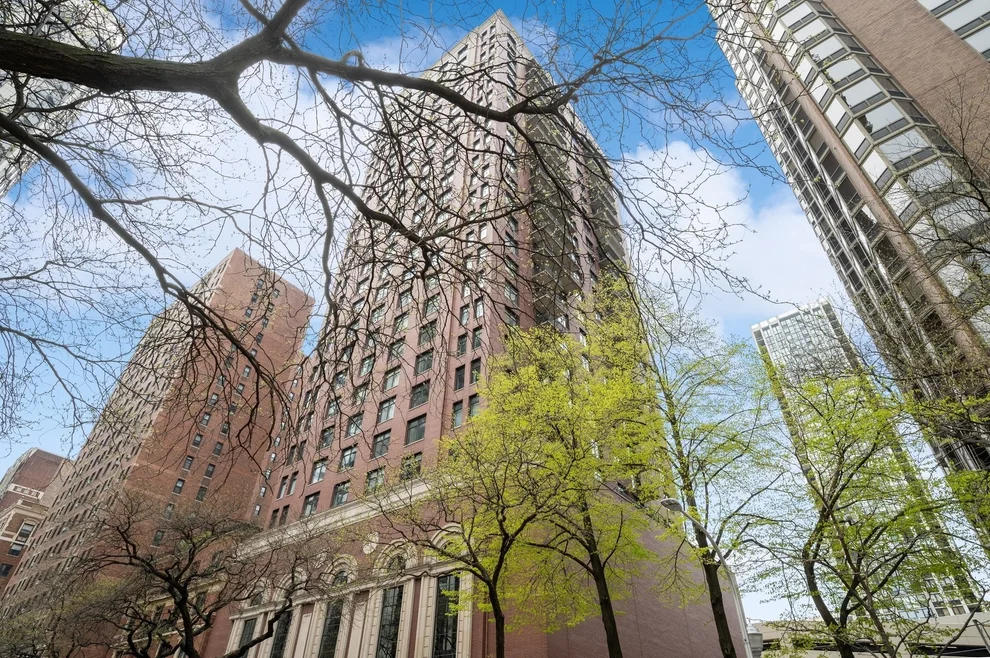 Unit for sale at 1122 N Dearborn Street, Chicago, IL 60610