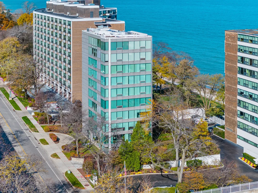 Unit for sale at 1618 SHERIDAN Road, Wilmette, IL 60091