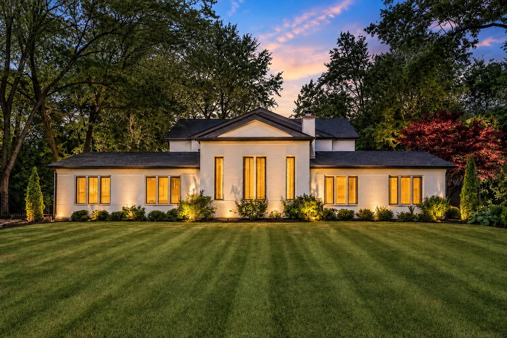 Unit for sale at 790 W Deerpath Road, Lake Forest, IL 60045