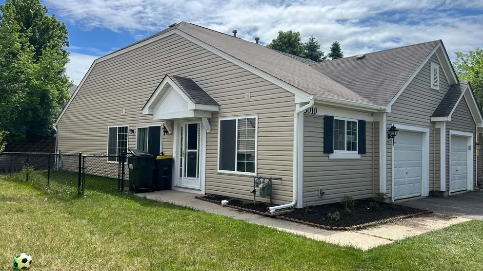 Unit for sale at 3010 Ronan Drive, Lake In The Hills, IL 60156