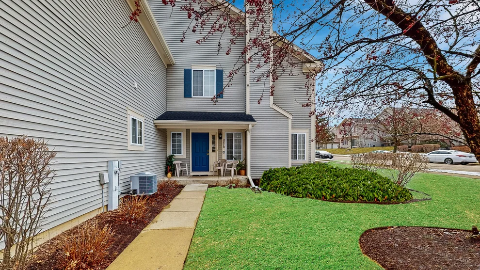 Unit for sale at 327 Windsor Court, South Elgin, IL 60177