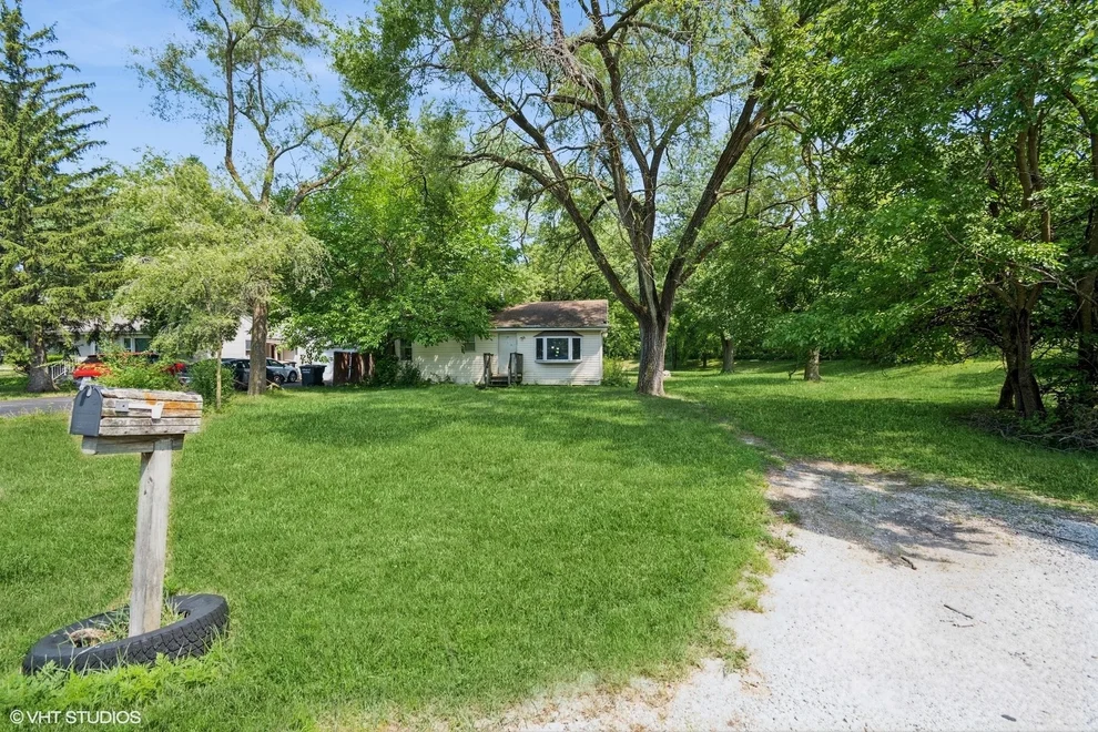 Unit for sale at 3636 172nd Street, Lansing, IL 60438