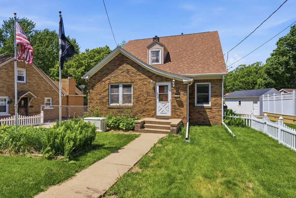 Unit for sale at 2031 12th Street, East Moline, IL 61244
