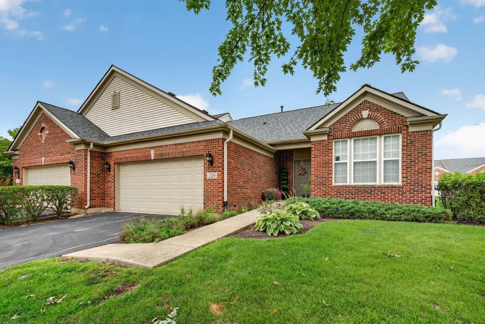 Unit for sale at 13266 Strandhill Drive, Orland Park, IL 60462