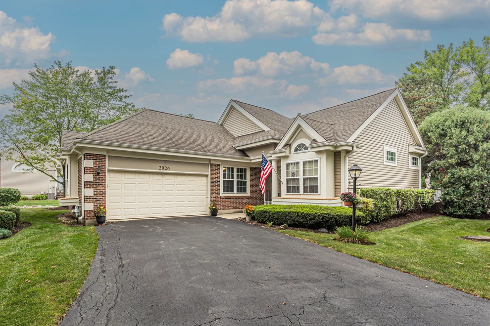 Unit for sale at 2026 N Windham Court, Arlington Heights, IL 60004