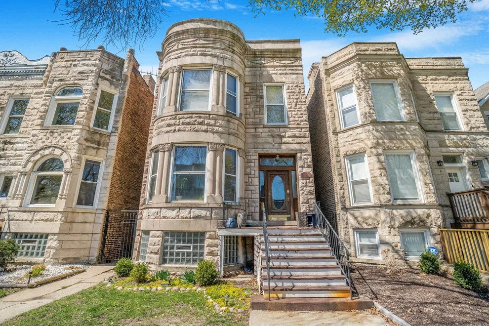 Unit for sale at 4812 S Langley Avenue, Chicago, IL 60615