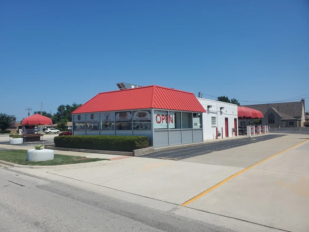 Unit for sale at 1215 S Wolf Road, Des Plaines, IL 60018