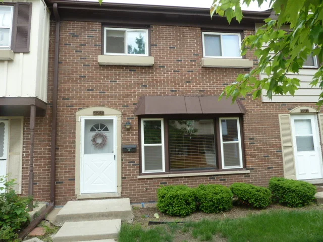 Unit for sale at 223 Fishing Lane, WOOD DALE, IL 60191