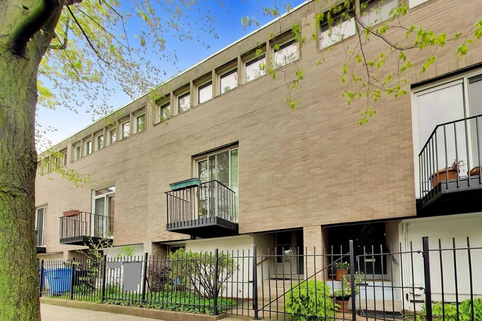 Unit for sale at 1456 E Park Place, Chicago, IL 60637