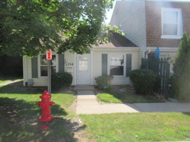 Unit for sale at 2214 Brittany Court, Schaumburg, IL 60194