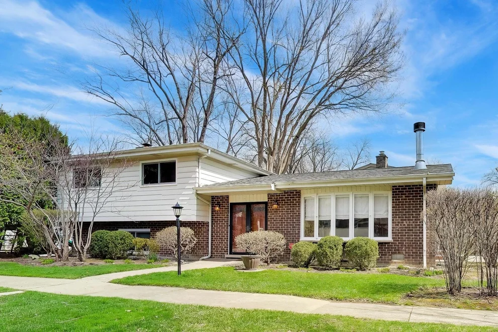 Unit for sale at 1659 FRIAR TUCK Avenue, Highland Park, IL 60035