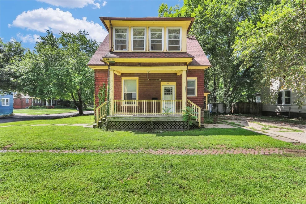 Unit for sale at 700 W Oregon Street, Urbana, IL 61801