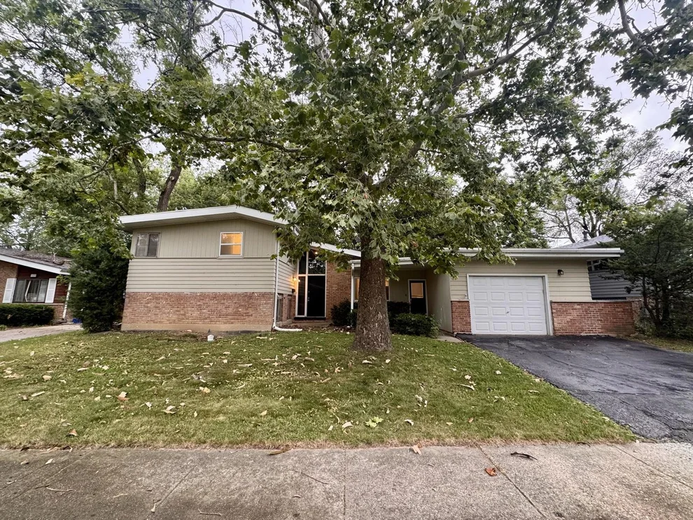 Unit for sale at 129 Warwick Street, Park Forest, IL 60466