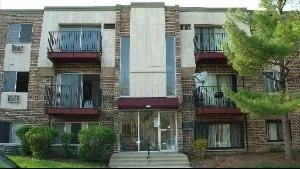 Unit for sale at 1481 WINSLOWE Drive, PALATINE, IL 60074