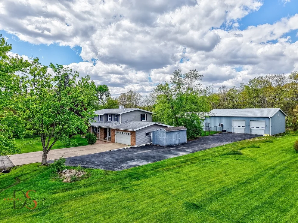 Unit for sale at 2865 E 2369th Road, Marseilles, IL 61341