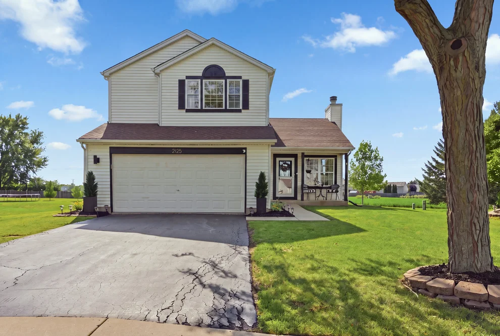 Unit for sale at 2125 Victoria Lakes Court, Plainfield, IL 60586