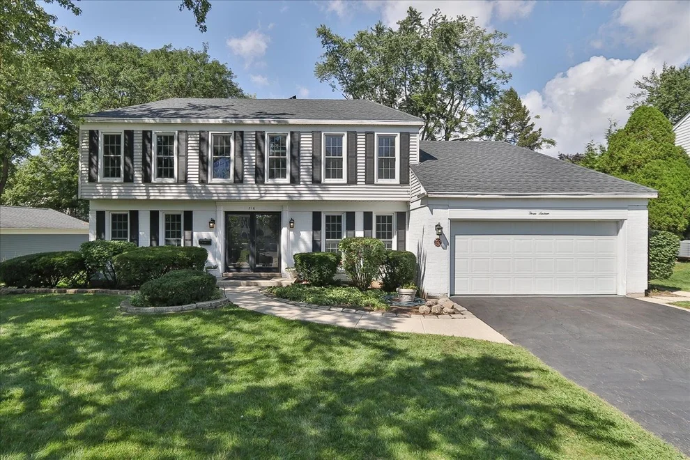 Unit for sale at 316 Ambleside Drive, Roselle, IL 60172