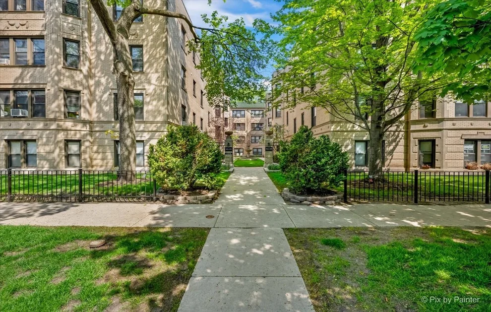 Unit for sale at 1536 W Fargo Avenue, Chicago, IL 60626