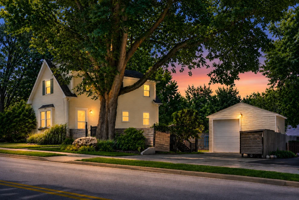 Unit for sale at 1212 Dean Street, St. Charles, IL 60174