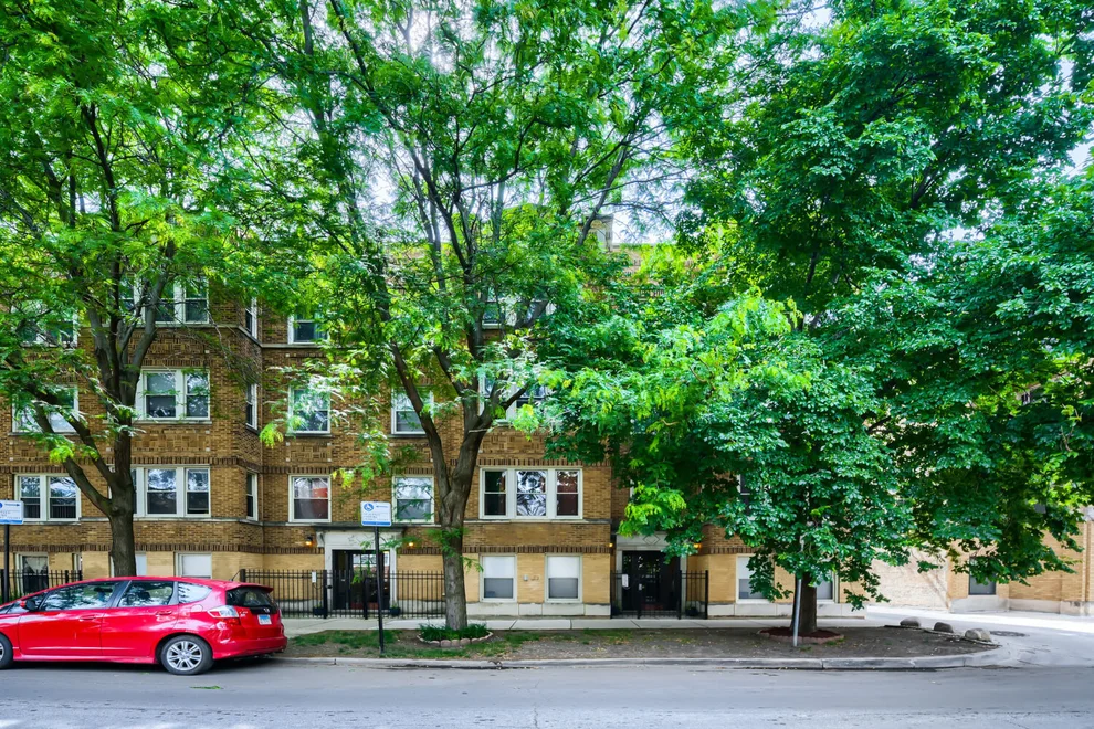 Unit for sale at 4344 N Spaulding Avenue, Chicago, IL 60618