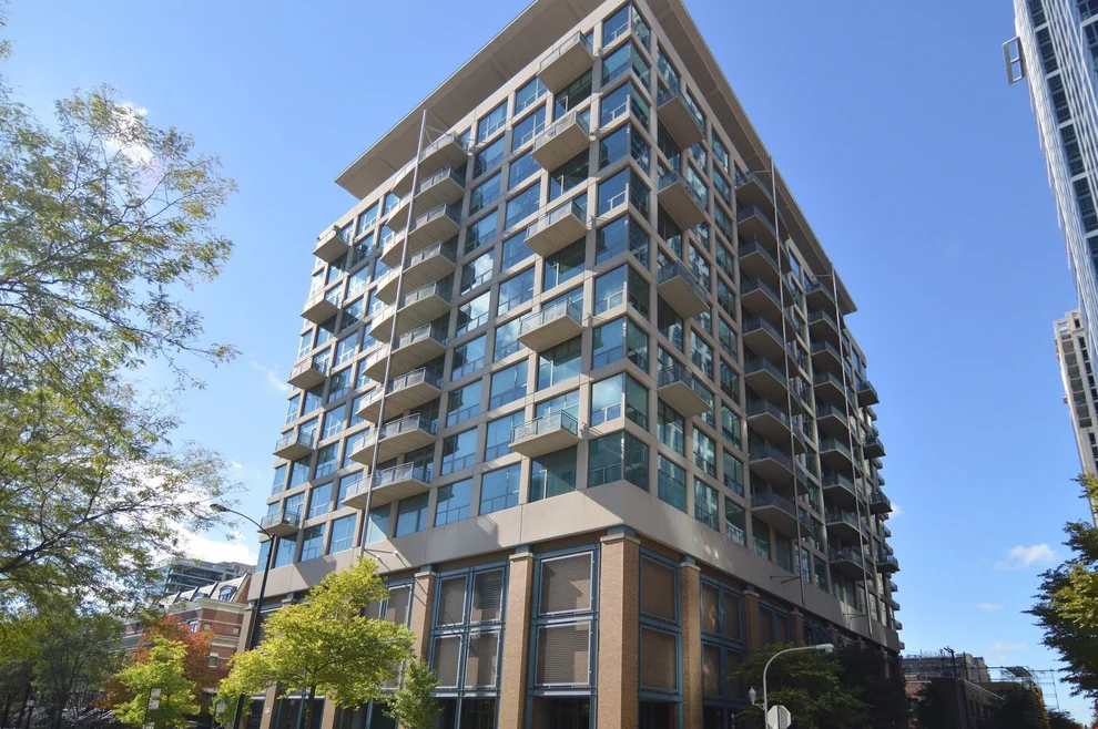 Unit for sale at 125 E 13th Street, Chicago, IL 60605