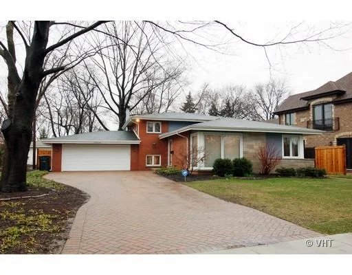 Unit for sale at 2254 Greenfield Drive, GLENVIEW, IL 60025