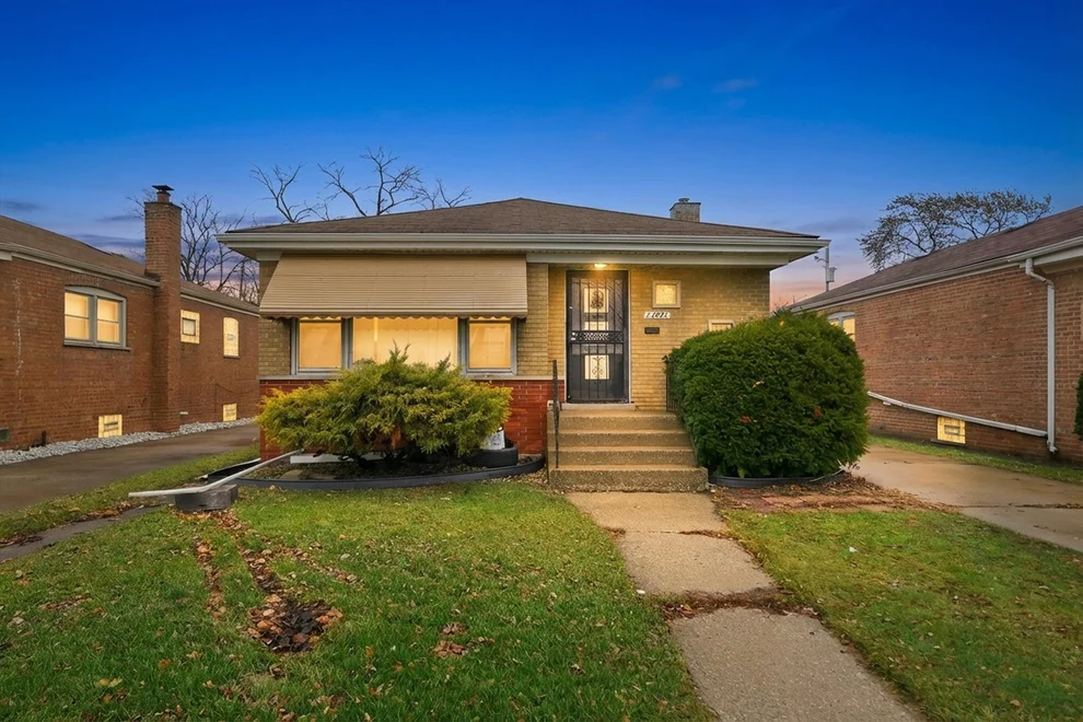 Unit for sale at 13921 S Stewart Avenue, Riverdale, IL 60827