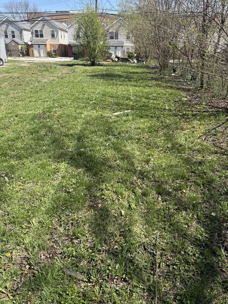 Unit for sale at 8323 S Buffalo Avenue, Chicago, IL 60617