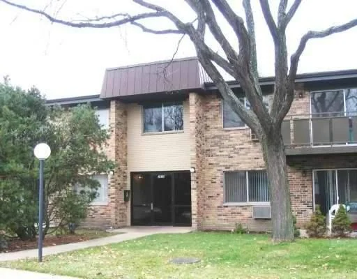 Unit for sale at 2616 N WINDSOR Drive, Arlington Heights, IL 60004