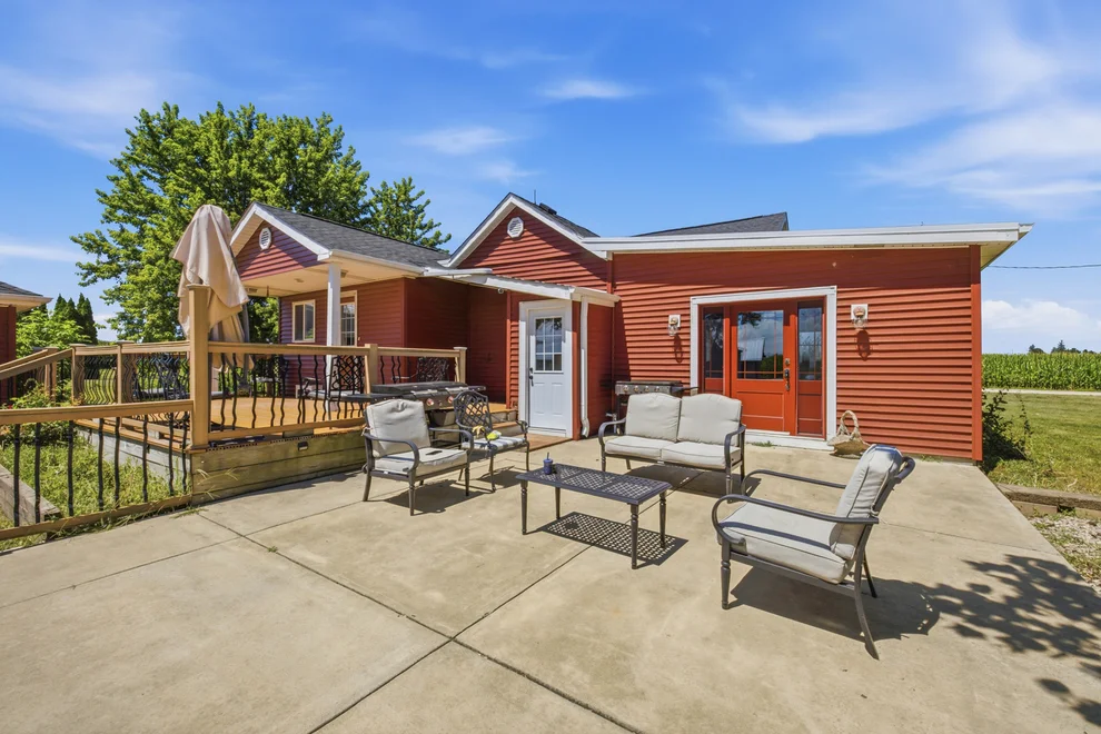 Unit for sale at 15825 E Lindenwood Road, Lindenwood, IL 61049